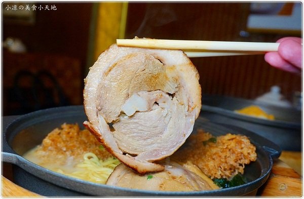 大阪拓海家:台中北區』大阪拓海家║一中商圈日式拉麵、丼飯平價CP值高,蛋酥拉麵你吃過嗎? (附飲料)