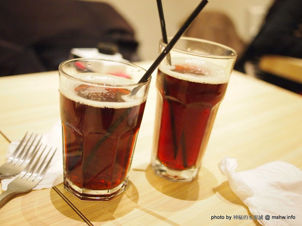 LOPHIL'S菲淇士義式廚房：【食記】台中LOPHIL’S PASTA菲淇士義式廚房@北區一中街商圈 : 非歧視,低消是你的寶貴時間!平價高水準,Q彈實在的義大利麵