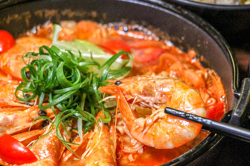 台中北區,就醬子烤吧!脆麵mix異國風,碰出新穎創意料理。 - 微笑Joe幸運