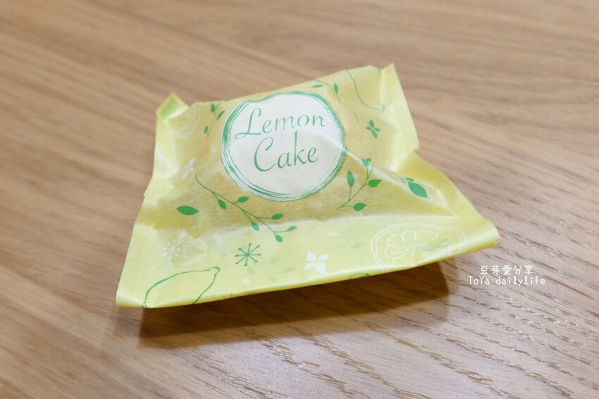 橫濱洋果子本舖｜草莓季才有的草莓大福！好吃不膩口的甜點專賣店 🌱豆芽愛吃在台中