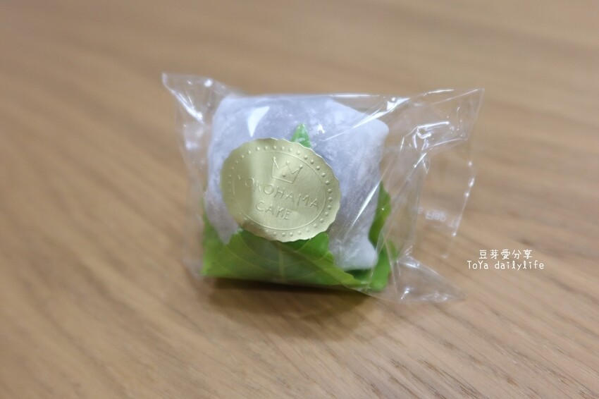 橫濱洋果子本舖｜草莓季才有的草莓大福！好吃不膩口的甜點專賣店 🌱豆芽愛吃在台中