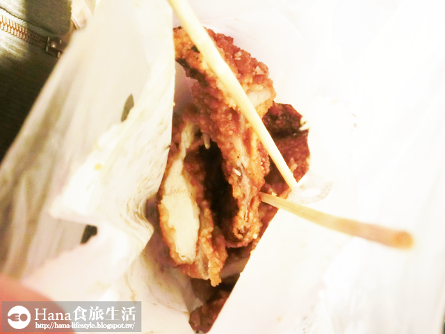 【台中北區】一中8兩碳烤雞排 | 一中街夜市美食 鮮嫩多汁雞排 獨特醬汁搭配酥炸外皮 香氣足而夠味