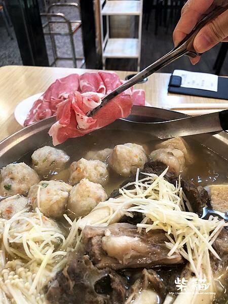 IMG_4760.jpg IMG_4760.jpg