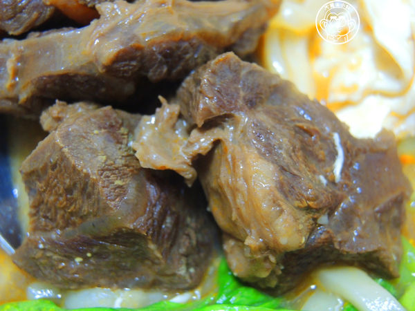 小林牛肉麵:哩哩摳摳【創造宅經濟・台中小林牛肉麵】牛肉麵和獅子頭絕配 小林牛肉麵:哩哩摳摳【創造宅經濟・台中小林牛肉麵】牛肉麵和獅子頭絕配