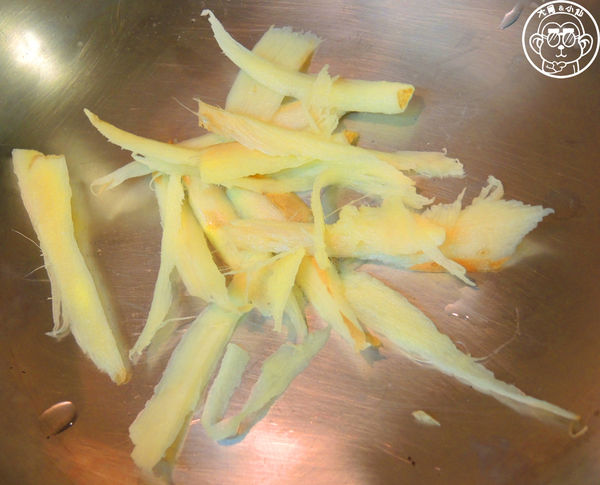 小林牛肉麵:哩哩摳摳【創造宅經濟・台中小林牛肉麵】牛肉麵和獅子頭絕配 小林牛肉麵:哩哩摳摳【創造宅經濟・台中小林牛肉麵】牛肉麵和獅子頭絕配