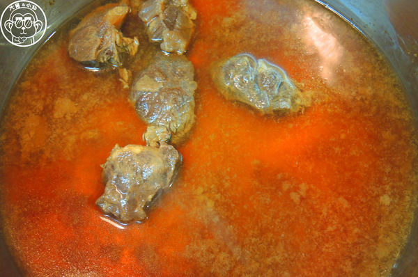 小林牛肉麵:哩哩摳摳【創造宅經濟・台中小林牛肉麵】牛肉麵和獅子頭絕配 小林牛肉麵:哩哩摳摳【創造宅經濟・台中小林牛肉麵】牛肉麵和獅子頭絕配