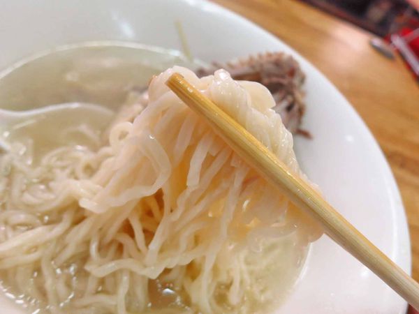 【台中美食】老向的店-入口即化的鴨腿麵