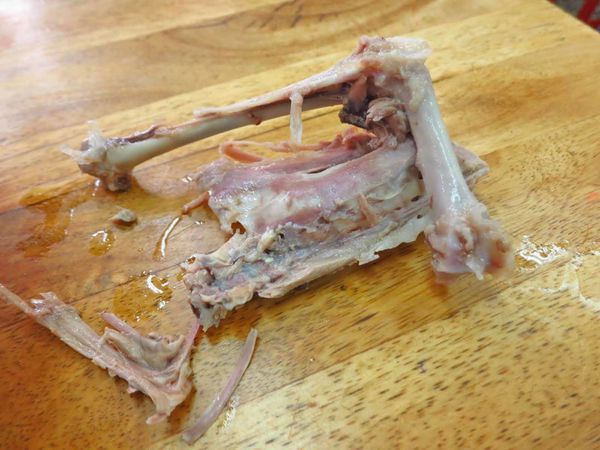 【台中美食】老向的店-入口即化的鴨腿麵