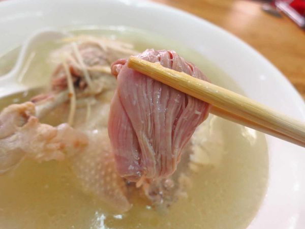 【台中美食】老向的店-入口即化的鴨腿麵