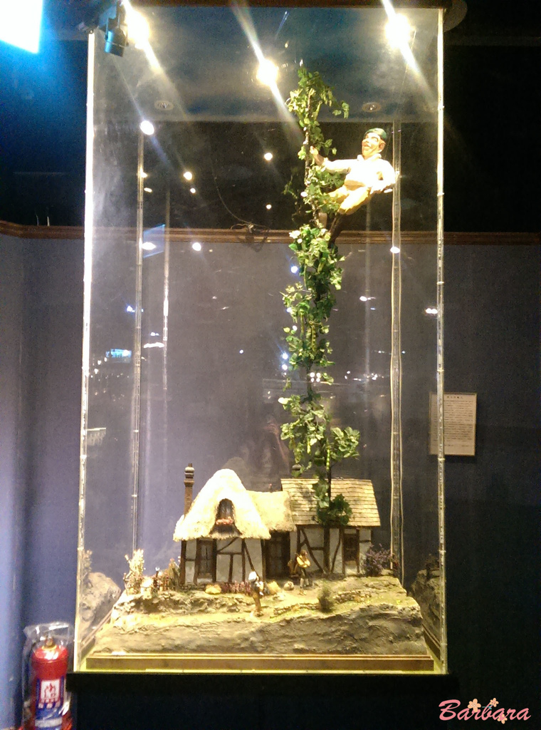 MMT04_3.jpg MMT04_3.jpg