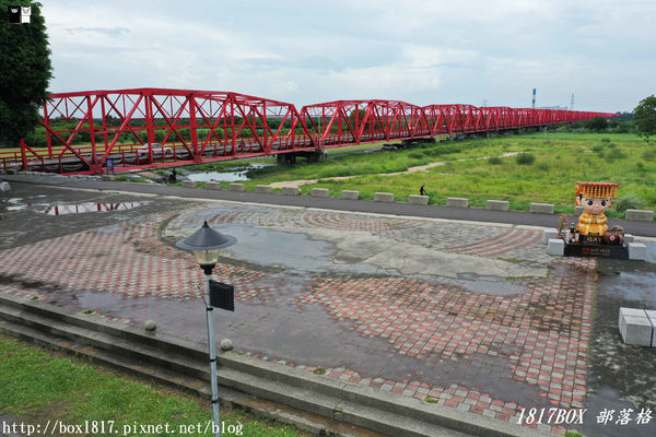 【雲林。西螺】空拍西螺大橋。大蝴蝶地景。螺石公園高灘地景觀磨石溜滑梯