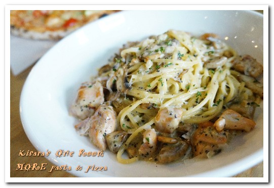 默爾MORE義大利餐廳：台中義式料理．處處皆美，好拍到炸的經典義式餐廳──默爾pasta & pizza