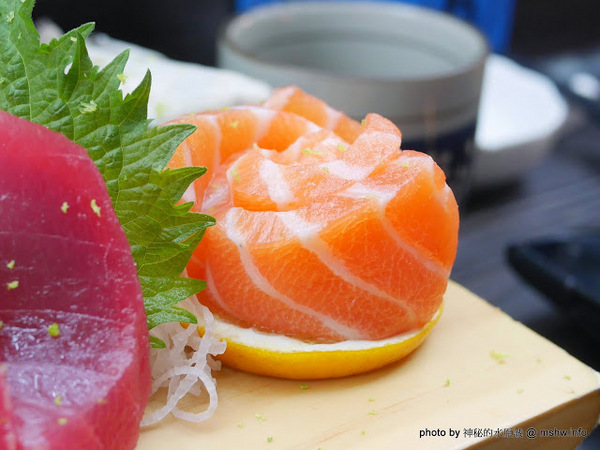 丸億生魚片壽司:【食記】台中丸億生魚片.握壽司@北屯新一點利黃昏市場 : 立食再進化,食材新鮮,有所堅持的傳統市場美味! 丸億生魚片壽司:【食記】台中丸億生魚片.握壽司@北屯新一點利黃昏市場 : 立食再進化,食材新鮮,有所堅持的傳統市場美味!