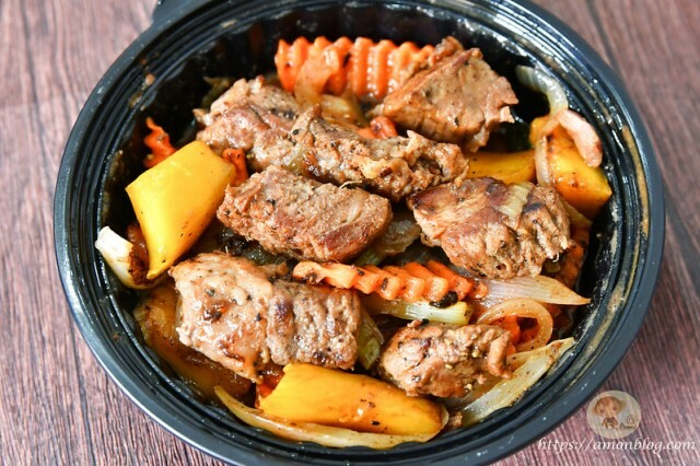 爆量海鮮和肉塊的外帶便當，CP值超高，買越多省越多，新天地海鮮餐廳崇德旗艦店