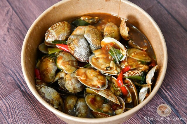 爆量海鮮和肉塊的外帶便當，CP值超高，買越多省越多，新天地海鮮餐廳崇德旗艦店