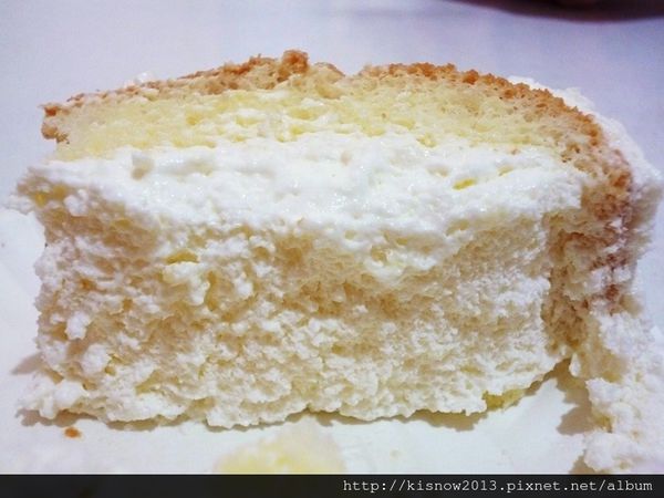 糖村 SUGAR & SPICE:團購長條捲蛋糕,牛軋糖伴手禮,彌月蛋糕的首選-糖村SUGAR&SPICE哈尼捲-經典蜂之戀與波士頓香草乳酪捲体驗心得 糖村 SUGAR & SPICE:團購長條捲蛋糕,牛軋糖伴手禮,彌月蛋糕的首選-糖村SUGAR&SPICE哈尼捲-經典蜂之戀與波士頓香草乳酪捲体驗心得