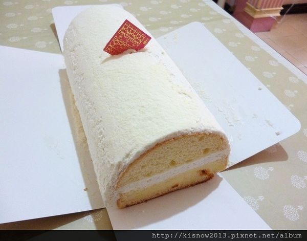 糖村 SUGAR & SPICE:團購長條捲蛋糕,牛軋糖伴手禮,彌月蛋糕的首選-糖村SUGAR&SPICE哈尼捲-經典蜂之戀與波士頓香草乳酪捲体驗心得 糖村 SUGAR & SPICE:團購長條捲蛋糕,牛軋糖伴手禮,彌月蛋糕的首選-糖村SUGAR&SPICE哈尼捲-經典蜂之戀與波士頓香草乳酪捲体驗心得