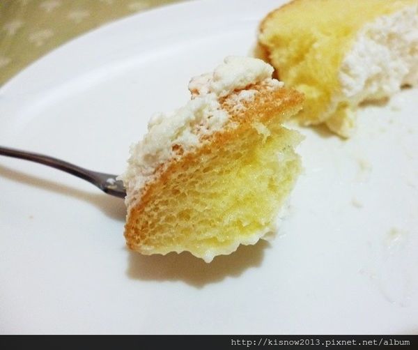 糖村 SUGAR & SPICE:團購長條捲蛋糕,牛軋糖伴手禮,彌月蛋糕的首選-糖村SUGAR&SPICE哈尼捲-經典蜂之戀與波士頓香草乳酪捲体驗心得 糖村 SUGAR & SPICE:團購長條捲蛋糕,牛軋糖伴手禮,彌月蛋糕的首選-糖村SUGAR&SPICE哈尼捲-經典蜂之戀與波士頓香草乳酪捲体驗心得