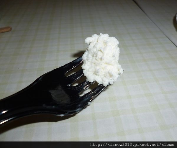 糖村 SUGAR & SPICE:團購長條捲蛋糕,牛軋糖伴手禮,彌月蛋糕的首選-糖村SUGAR&SPICE哈尼捲-經典蜂之戀與波士頓香草乳酪捲体驗心得 糖村 SUGAR & SPICE:團購長條捲蛋糕,牛軋糖伴手禮,彌月蛋糕的首選-糖村SUGAR&SPICE哈尼捲-經典蜂之戀與波士頓香草乳酪捲体驗心得