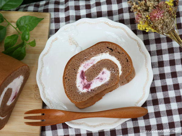 糖村蛋糕(崇德店):宅配美食│糖村蛋糕〃哈尼捲-搖滾草莓,蘋果日報評比冠亞軍,宅配團購、彌月蛋糕推薦