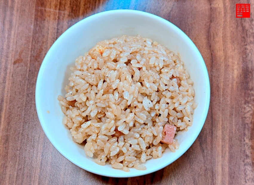 台中市北屯區台中美食／鮮魚鱻蝦仁飯：連續三年米其林必比登推介！台中監理站旁的平價美味