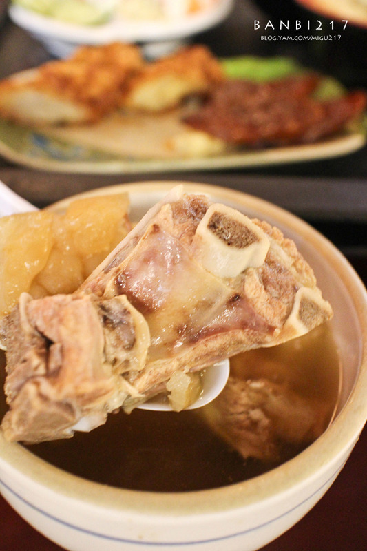 財神爺魯肉飯 台中在地美食小吃(24小時營業)
