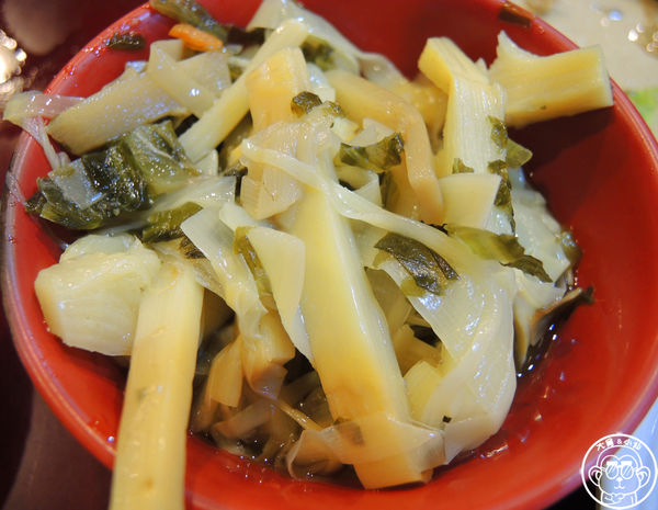 財神爺魯肉飯：呷飽祙【台中西屯･財神爺魯肉飯】24H營業的台中魯肉飯扛霸子