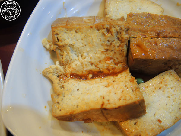 財神爺魯肉飯：呷飽祙【台中西屯･財神爺魯肉飯】24H營業的台中魯肉飯扛霸子