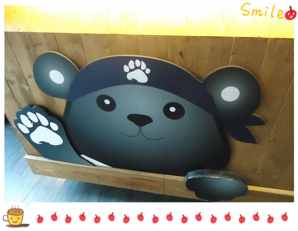 熊掌包：【台中食記】康熙來了 明星大推♥熊の食@逢甲夜市--熊掌包