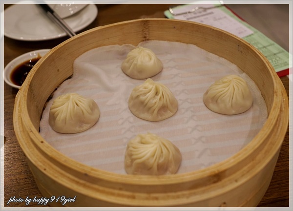 [台中]小籠包排隊名店 排骨炒飯好美味★鼎泰豐