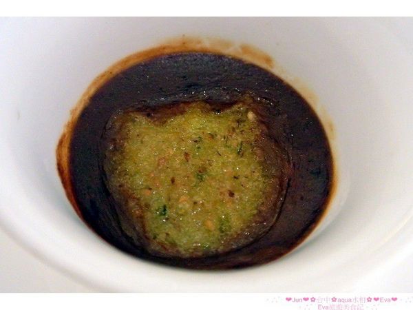 aqua水相法義料理(大遠百店)：【食記】oO。。台中　aqua水相法義料理　來這裡有美美的馬卡龍裝飾尬逼和愛麗絲夢遊仙境的下午茶陪伴大家～o○。