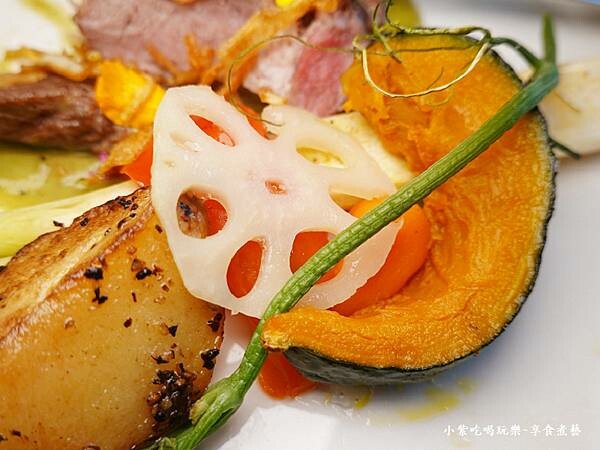 西班牙伊比利豬佐青麻椒醬-水相餐聚苑 (2).jpg