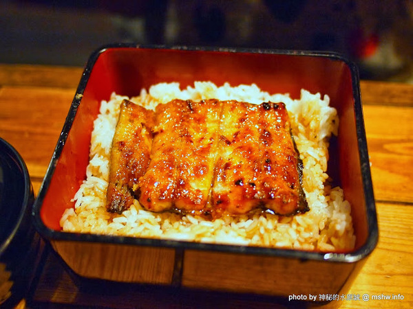 大東屋：【食記】台中大東屋日本料理鰻魚專賣朝富總店@西屯秋紅谷 : 中部知名鰻魚飯,味道尚可,但份量好像有點對不起他的價格？!