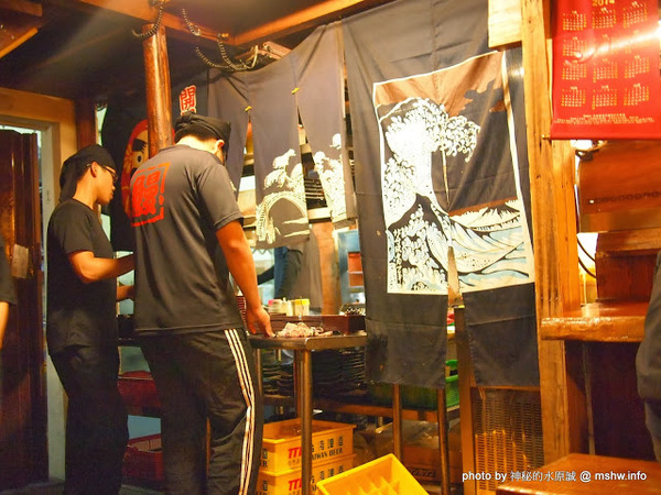 大東屋：【食記】台中大東屋日本料理鰻魚專賣朝富總店@西屯秋紅谷 : 中部知名鰻魚飯,味道尚可,但份量好像有點對不起他的價格？!