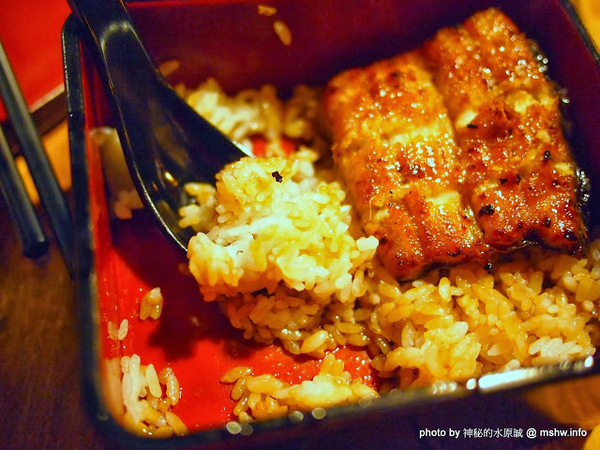 大東屋：【食記】台中大東屋日本料理鰻魚專賣朝富總店@西屯秋紅谷 : 中部知名鰻魚飯,味道尚可,但份量好像有點對不起他的價格？!