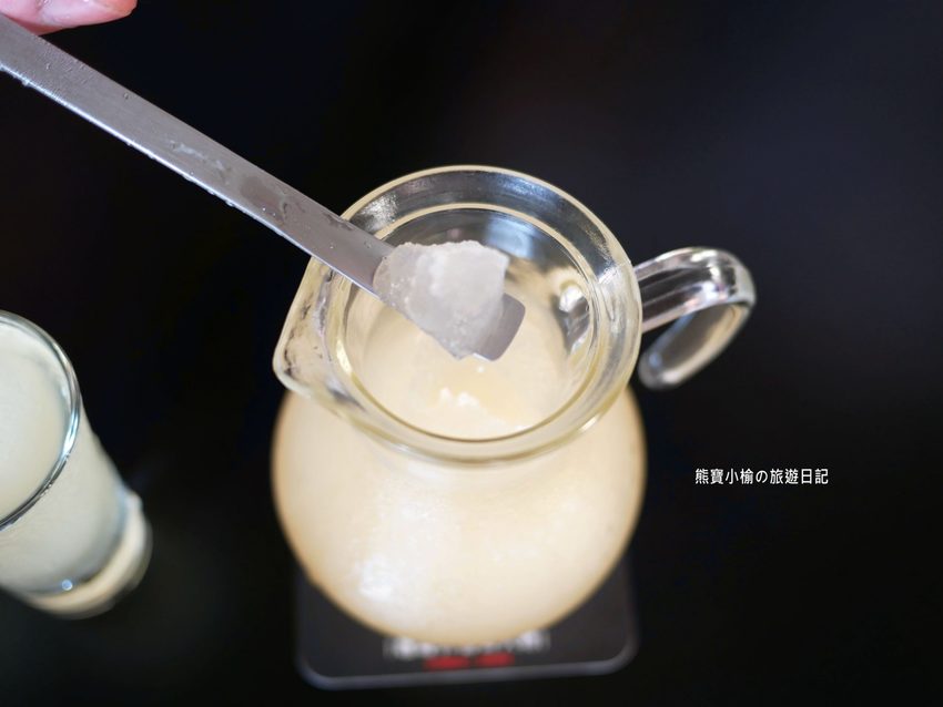 Mr.38 咖哩美食餐廳逢甲店，逢甲夜市必吃平價美食，平日不限時段歐姆蛋咖哩飯只要138元！內文附詳細菜單，還有居家防疫必吃濃郁咖哩牛肉包。 @熊寶小榆の旅遊日記