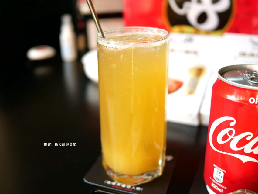 Mr.38 咖哩美食餐廳逢甲店，逢甲夜市必吃平價美食，平日不限時段歐姆蛋咖哩飯只要138元！內文附詳細菜單，還有居家防疫必吃濃郁咖哩牛肉包。 @熊寶小榆の旅遊日記