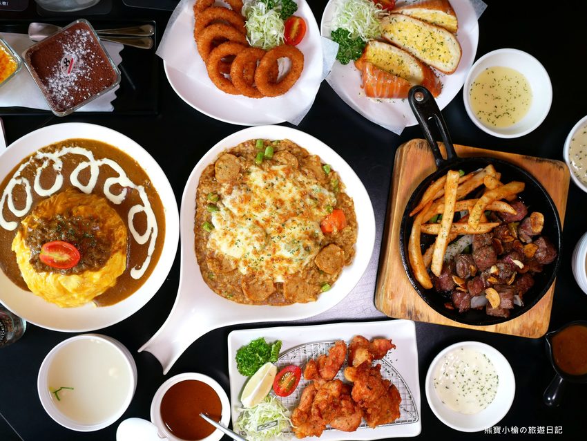 Mr.38 咖哩美食餐廳逢甲店，逢甲夜市必吃平價美食，平日不限時段歐姆蛋咖哩飯只要138元！內文附詳細菜單，還有居家防疫必吃濃郁咖哩牛肉包。 @熊寶小榆の旅遊日記