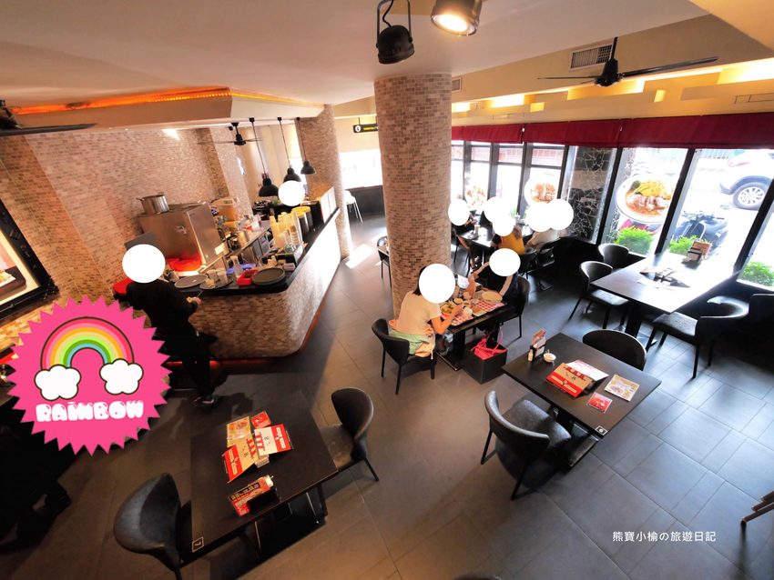 Mr.38 咖哩美食餐廳逢甲店，逢甲夜市必吃平價美食，平日不限時段歐姆蛋咖哩飯只要138元！內文附詳細菜單，還有居家防疫必吃濃郁咖哩牛肉包。 @熊寶小榆の旅遊日記