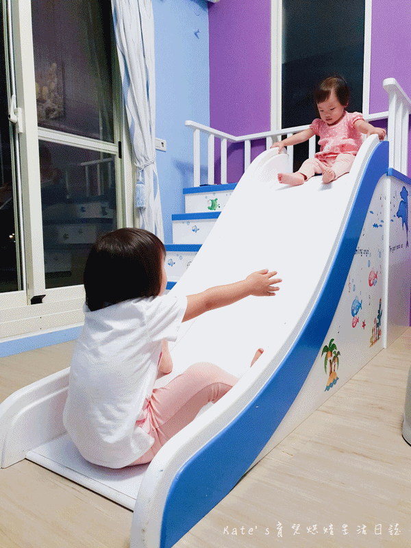 宜蘭 魚雅築親子民宿 溜滑梯親子民宿 魚窩B&B親子民宿包棟 魚雅築民宿評價 宜蘭民宿推薦 宜蘭親子民宿 宜蘭冬山民宿 哈旅行宜蘭包車旅遊61.gif