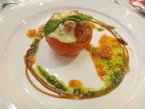 SKYLARK加州風洋食館:SKYLARK加州風洋食館(愛買店)-服務親切 餐點好看又好吃 喜歡吃西餐的朋友可以試試喔