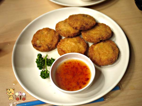 【台中易鼎活蝦】蝦子龍蝦吃到爽-人間美味龍蝦膏