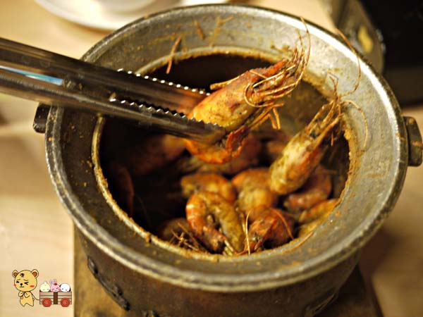 【台中易鼎活蝦】蝦子龍蝦吃到爽-人間美味龍蝦膏