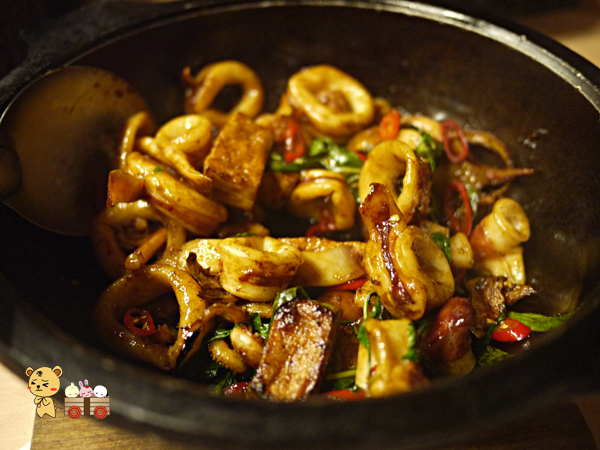 【台中易鼎活蝦】蝦子龍蝦吃到爽-人間美味龍蝦膏