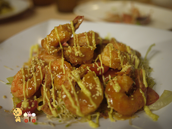 【台中易鼎活蝦】蝦子龍蝦吃到爽-人間美味龍蝦膏