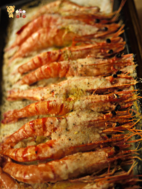 【台中易鼎活蝦】蝦子龍蝦吃到爽-人間美味龍蝦膏