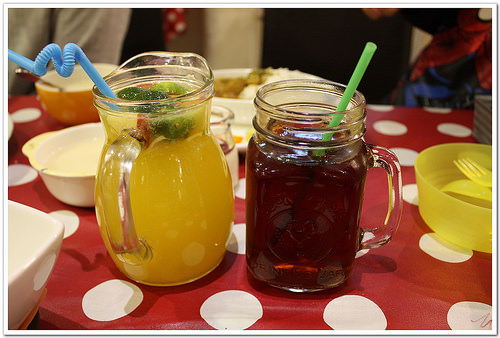 【台中食記】西屯區‧聖彼得堡遊戲主題餐廳~大人小孩都有得玩