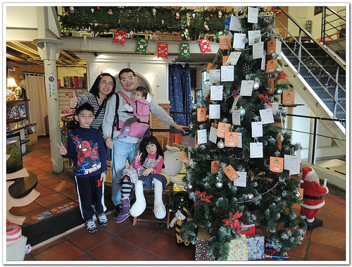 【台中食記】西屯區‧聖彼得堡遊戲主題餐廳~大人小孩都有得玩