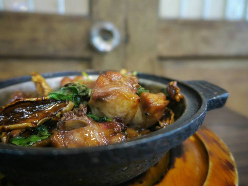 【鹿港甘仔店_新北土城_懷舊餐廳_百元快炒】|台灣_新北市_土城區_美味食記