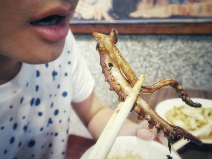 【鹿港甘仔店_新北土城_懷舊餐廳_百元快炒】|台灣_新北市_土城區_美味食記